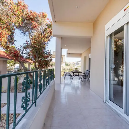 Mike's House In Near The Rhodes * Kremastí