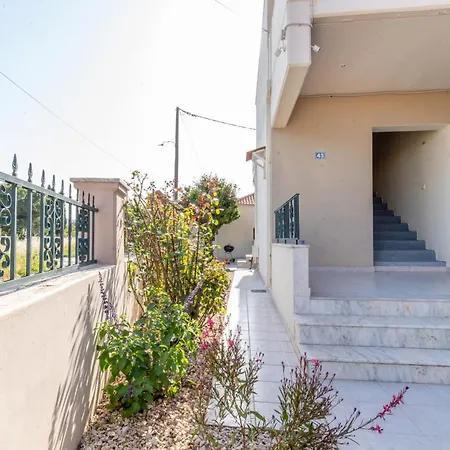 度假居 Mike's House In Near The Rhodes *