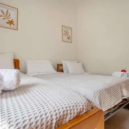 Mike's House In Near The Rhodes * 클레마스티