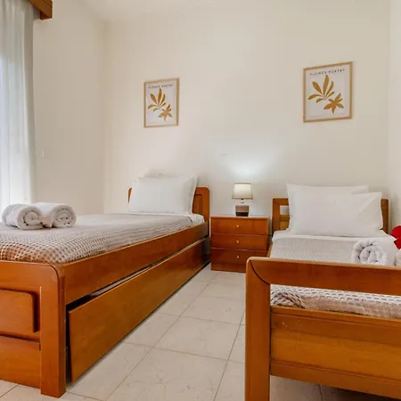 Mike's House In Near The Rhodes * 클레마스티