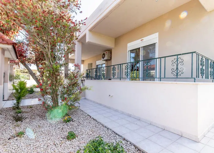 Mike's House In Near The Rhodes *