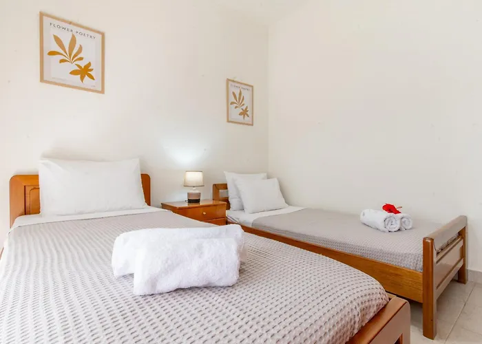 Mike's House In Near The Rhodes